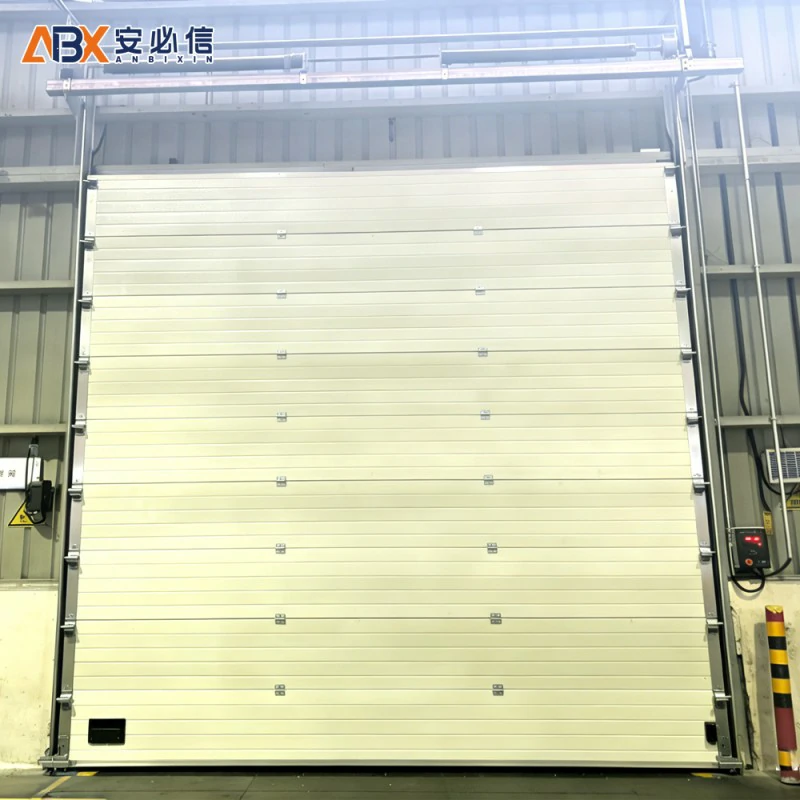 长春省原种繁殖场钢质提升门